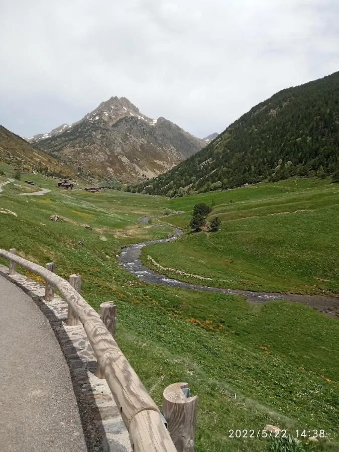 Apartament Rural Adrall -La Seu D'Urgell-Andorra 0*,