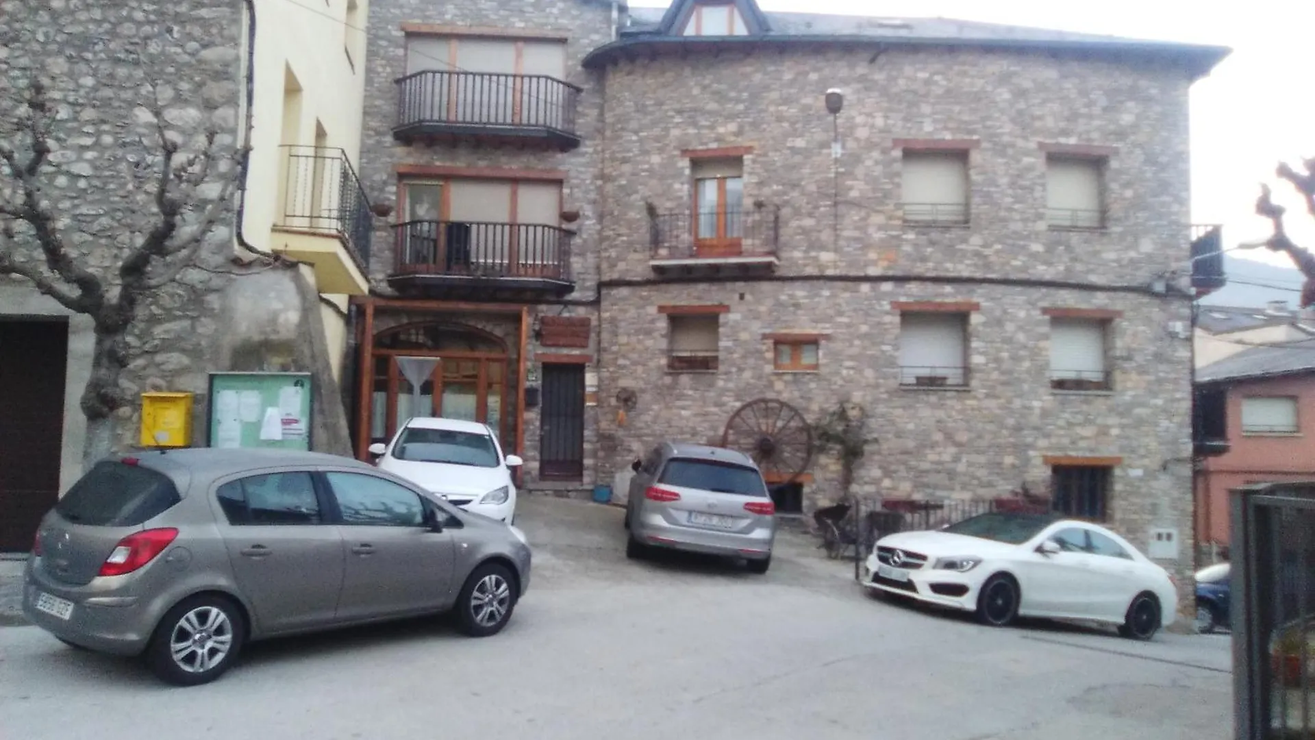Apartament Rural Adrall -La Seu D'Urgell-Andorra Apartment